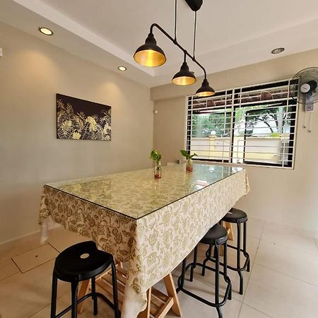 MG Casa Inn - Mutiara Gurney George Town Bagian luar foto