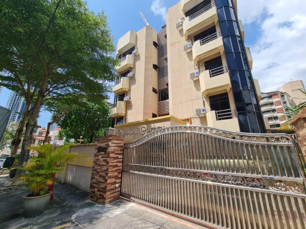 MG Casa Inn - Mutiara Gurney George Town Bagian luar foto