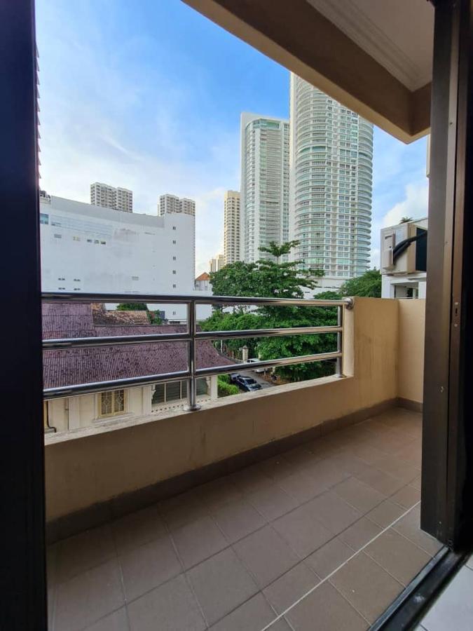 MG Casa Inn - Mutiara Gurney George Town Bagian luar foto